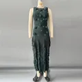 Elegant dark green vintage bandage dress with 3D floral accents and ruffled hem - S / Dresses / Dark Green