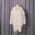Abito corto bianco crema stile palazzo con ruches a strati e maniche a lanterna - Taglia M / Vestiti / Bianco