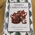 Spiralgebundenes Weihnachtsgeschenk-Kartenbuch mit festlichen Tassen und Lebkuchenmännchen - 12-Seiten-Pack / Weihnachtstassen-Stil