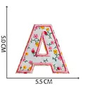 Écusson brodé floral lettre A avec bordure rose pour la décoration de vêtements DIY - Lettre A