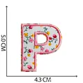 Toppa termoadesiva ricamata lettera P con fiori per vestiti DIY, misura 5,0 x 4,3 cm - Lettera P