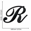Zwarte geborduurde patch met letter R in cursief schrift voor kledingaccessoires - Letter R