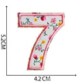 Toppa ricamata floreale numero 7 per accessori abbigliamento, misura 5,2x4,2 cm - Numero 7 / Floreale Rosa e Bianco