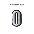 Toppa ricamata numero 0 termoadesiva per accessori abbigliamento fai da te, alta 5cm - Nero e Bianco / Lettera O