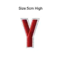 Hoogwaardige rood-witte geborduurde letter Y patch, 5 cm hoog voor doe-het-zelf kleding - Letter Y