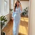 Completo due pezzi celeste stile lino con camicia a maniche lunghe e gonna lunga maxi - Azzurro