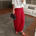 Κομψή κόκκινη σιφόν μάξι φούστα με ψηλή μέση και μια ρέουσα, ντραπέ σιλουέτα για γυναίκες. - S / Bottoms / Κόκκινο
