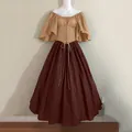 Détail d'une robe de style Renaissance avec corset à lacets et manches évasées. - S / Robes / Abricot Rouge (Deux Couleurs)