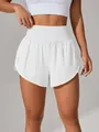 Dettaglio frontale dei pantaloncini sportivi bianchi a vita alta due-in-uno da donna - Bianco
