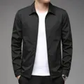 Chaqueta informal negra para hombre con cremallera y cuello, ideal para primavera y otoño. - S / Tops / Negro