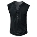 Dettaglio di alta qualità di un gilet henley nero senza maniche da uomo con abbottonatura - Taglia M / Top / Nero