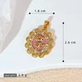 Pendentif rose vintage exquis avec émail rose et accents de perles d'imitation, 2,9 g. - Pendentif Rose Ovale Émail Rose (SMP53250)