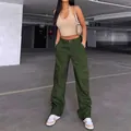 Modische Streetstyle Cargo-Hose mit hoher Taille und funktionellen Taschen in Dunkelgrün - S / Unterteile / Grün