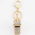 Elegante portachiavi a fischietto dorato interamente ricoperto di strass luccicanti - Portachiavi Fischietto con Strass / Oro