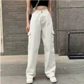 Jeans cargo bianchi a vita alta da donna con gamba dritta e stile street fashion. - Taglia S / Pantaloni e gonne / 1881 Bianco