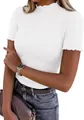 Détail d'un t-shirt blanc pour femme avec col montant et élégants bords volantés - S / Hauts / Blanc