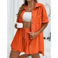 Elegante completo casual da donna arancione in due pezzi con camicia e pantaloncini estivi - Taglia S / Top E Pantaloni / arancio-rosso