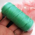 Hochwertiges 0,5 mm türkisfarbenes gewachstes Flachgarn für DIY-Armbänder und Basteln - Weizensprossengrün 75847