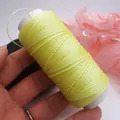 Hochwertiges 0.5mm hellgelbes flaches gewachstes Garn für DIY Armband Handarbeit - Hellgelb 75858