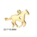 Detailweergave van gouden paard hanger met hartvorm en 23,7x15,8mm afmetingen - 23.7*15.8MM / Goudkleur - Stijl A (SS20220506)