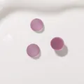 Dettaglio di cabochon semitondi in resina viola da 12mm per gioielli e accessori fai-da-te - 1 Pezzo/Confezione / viola taro