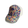 Dettaglio ravvicinato di perle colorate e strass su un berretto da baseball - Adulto, Circonferenza del cappello 58cm regolabile / Grigio