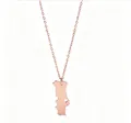 Élégant collier pendentif carte du Portugal en or rose avec une délicate découpe en cœur - Style Portugal / Or rose