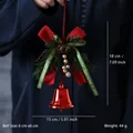 Campana di Natale rossa festiva con pigne e fiocco di juta, altezza 18 cm SKU - Stile J Campana in Metallo Rosso Brillante