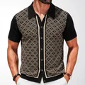 Κομψή ανδρική vintage πλεκτή ζακέτα polo με γεωμετρικό σχέδιο ζακάρ και κοντά μανίκια - M / Tops / Μαύρο