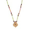 Collier artisanal en corde colorée de style ethnique avec pendentif cœur plaqué or - Collier Cœur Corde Verte