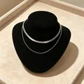 Elegante zweilagige, silberfarbene Titanstahl-Schlangenkette für stilvolle Damen Halskette. - Doppellagige Schlangenkette (OYSN892S)