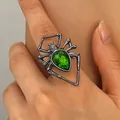 Bague araignée Halloween vintage avec une pierre précieuse vert émeraude en forme de poire - Bague araignée (6076) / Argent antique