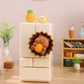 Porte-stylo mignon en forme de mini-réfrigérateur crème avec ours et figurines - Aimant de Réfrigérateur Capybara (3105 Capybara)