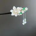 Traditional Chinese style sandalwood hairpin featuring white flowers and jade bead tassels - White Faux Jade Floral Green Leaf Artificial Pearl Tassel Style (2273)