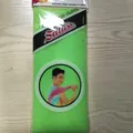 Paño de baño exfoliante largo de nailon verde en envase de marca Salux - Verde