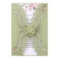 Elegante invito di nozze a farfalla verde tagliato al laser con inserto floreale - Erba Verde