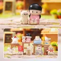 Set di 9 graziose figurine di gatti in scatola a sorpresa, varie pose creative e divertenti - Collezione Meow Fantasiosa (0322) / Uno a Caso