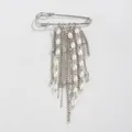 Eleganter silberner Sicherheitsnadel-Brosche mit Kunstperlen-Quastenketten für Kleidung - Künstliche Perle Quaste Stil (0363) / Silber (0363)