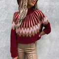 Detailansicht Damen Rollkragen-Strickpullover in Weinrot mit Muster für den Winter - 3XL / Oberteile / Burgunderrot