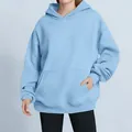 Komfortabler übergroßer hellblauer Kapuzenpullover mit Kängurutasche und Kapuze für Damen - XS / Oberteile / Hellblau