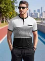 Detalle de camiseta Henley de manga corta a rayas para hombre con bolsillo frontal - S / Tops / Blanco