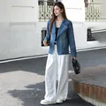 Blazer casual in denim blu da donna con revers classici e chiusura a bottone singolo - Taglia S / Top / Blu