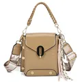 Borsa a tracolla beige stile coccodrillo con tracolla larga e manico intrecciato - Kaki