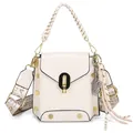 Piccola borsa a tracolla color crema motivo coccodrillo con tracolla larga e manico - Bianco avorio