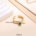 Verstellbarer Ring aus 18 Karat vergoldetem Edelstahl mit grünem Zirkonia-Stein - Grünes Quadrat Stil (CXR00806G) / Einstellbar Offen / Gold