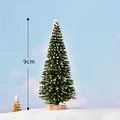 Petit sapin de Noël de 9cm avec des pointes enneigées et un socle en bois naturel massif - Sapin Floconné (C0471) / 9cm