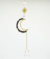 Attrape-soleil céleste avec lune dorée, éclats de pierres naturelles et boule cristal. - Carillon à Vent Lune Obsidienne