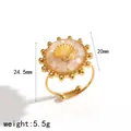 Nautische goudvergulde roestvrijstalen ring met schelpinleg en zeeschelpmotief - Oceaan Stijl Schelp Wulk Open Ring (TR4501)