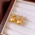 Elegante 14k vergulde hartvormige oorknopjes voorzien van gouden parels en zirkonia's - Hartvormige Kunstparel Oorbellen (23#) / Goud