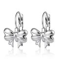 Boucles d'oreilles clips nœud papillon élégantes en acier inoxydable argenté poli - Boucles d'oreilles dormeuses nœud (Clip) / Acier